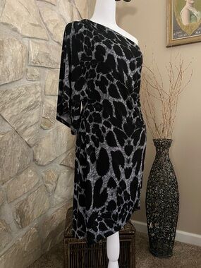 Asymmetrical Leopard Print One Sleeve Dress 14